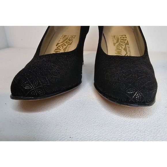 Salvatore Ferragamo Gold Black Floral Women's Pumps Heels Size 6 AAA - Picture 4 of 11